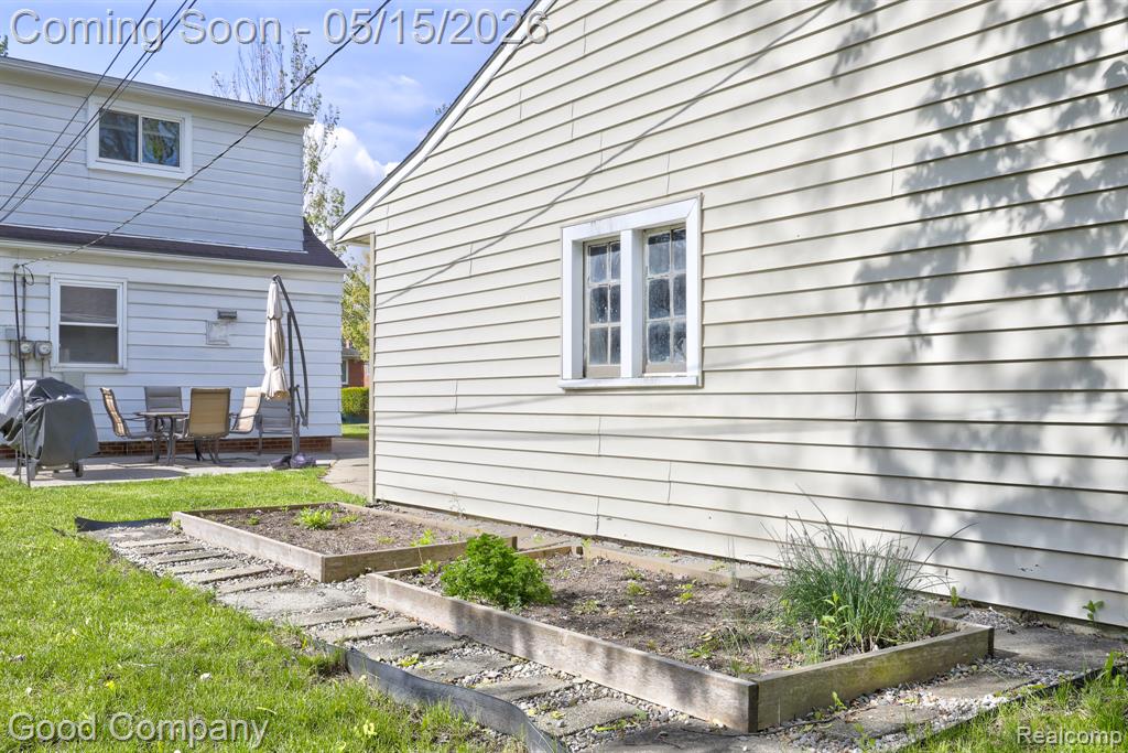 14220 Lincoln Street, Oak Park, MI 48237 — Photo 48