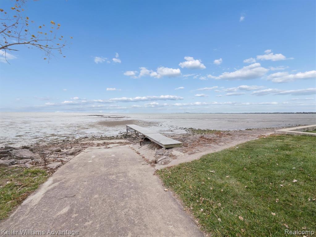 4777 Elm Street, Newport, MI 48166 — Photo 34