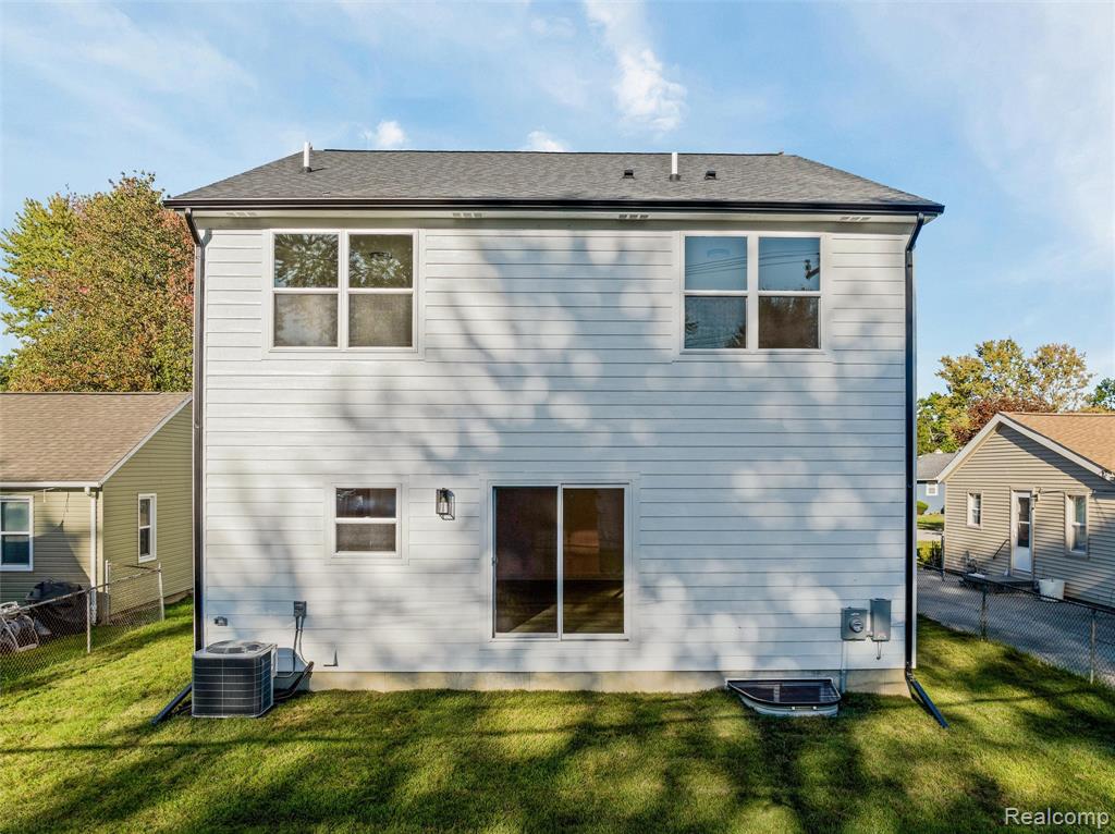 50627 Elsey Street, New Baltimore, MI 48047 — Photo 30