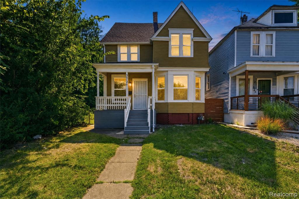 3739 Van Dyke Street, Detroit, MI 48214