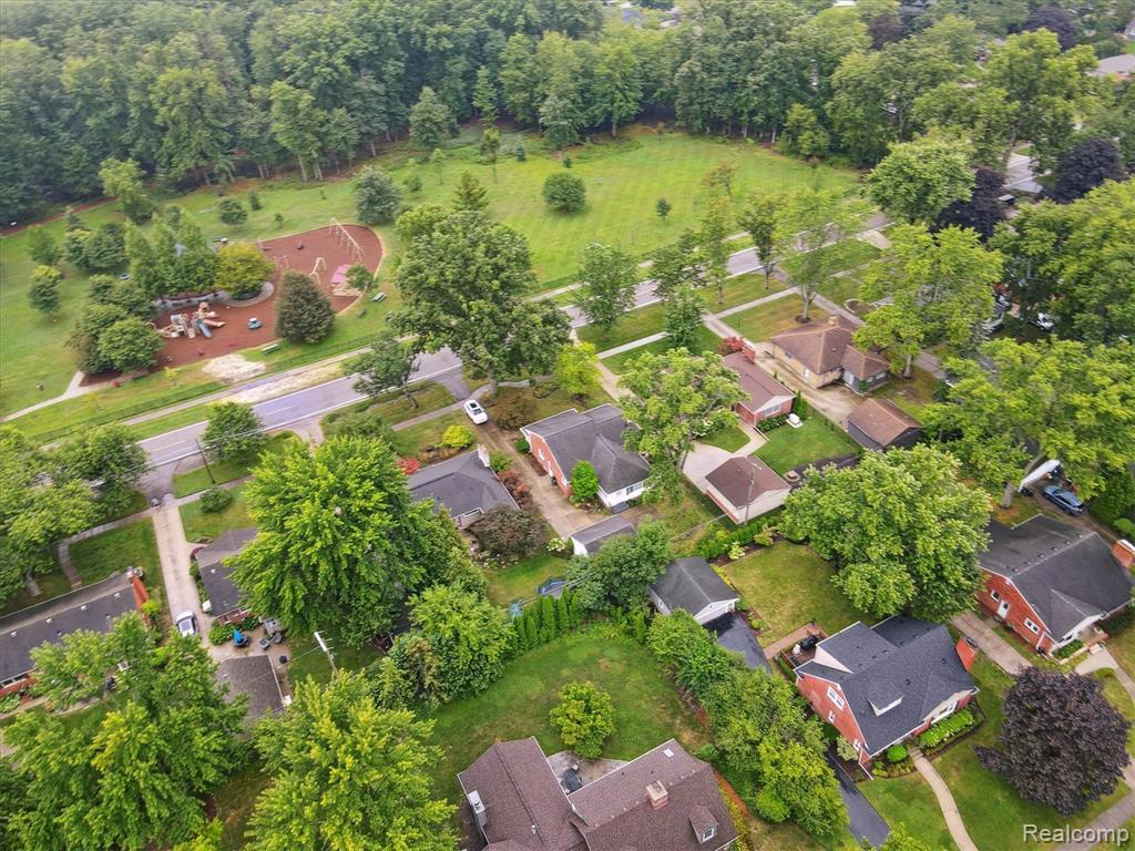 18870 Beverly Road, Beverly Hills, MI 48025 — Photo 41