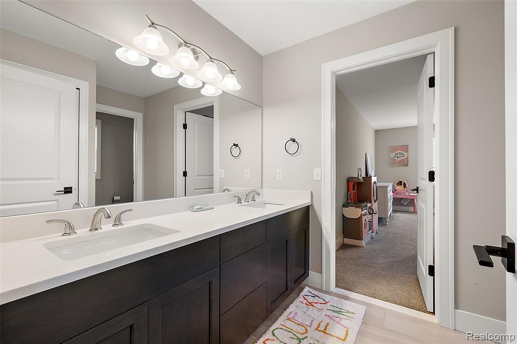 49517 White Mill Drive, Shelby Twp, MI 48317 — Photo 34