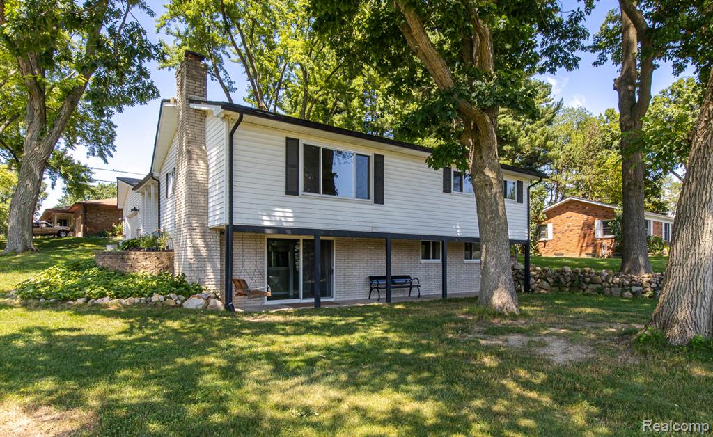 7709 Shelley Drive, Clarkston, MI 48348 — Photo 68