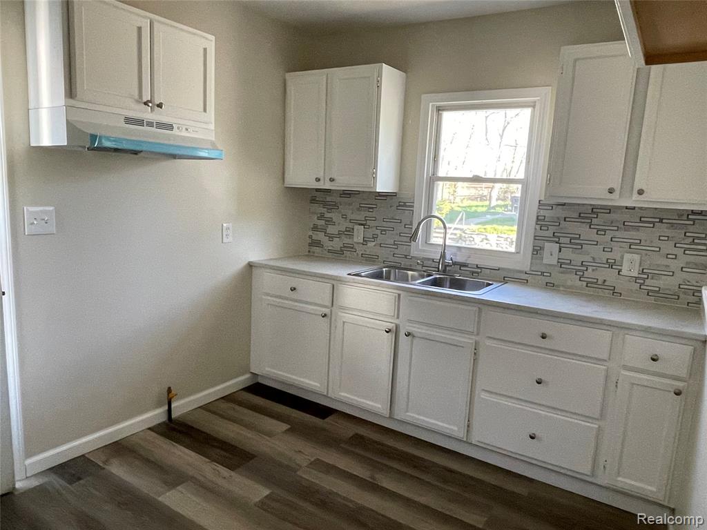 97 N ROSELAWN Street, Pontiac, MI 48342 — Photo 4