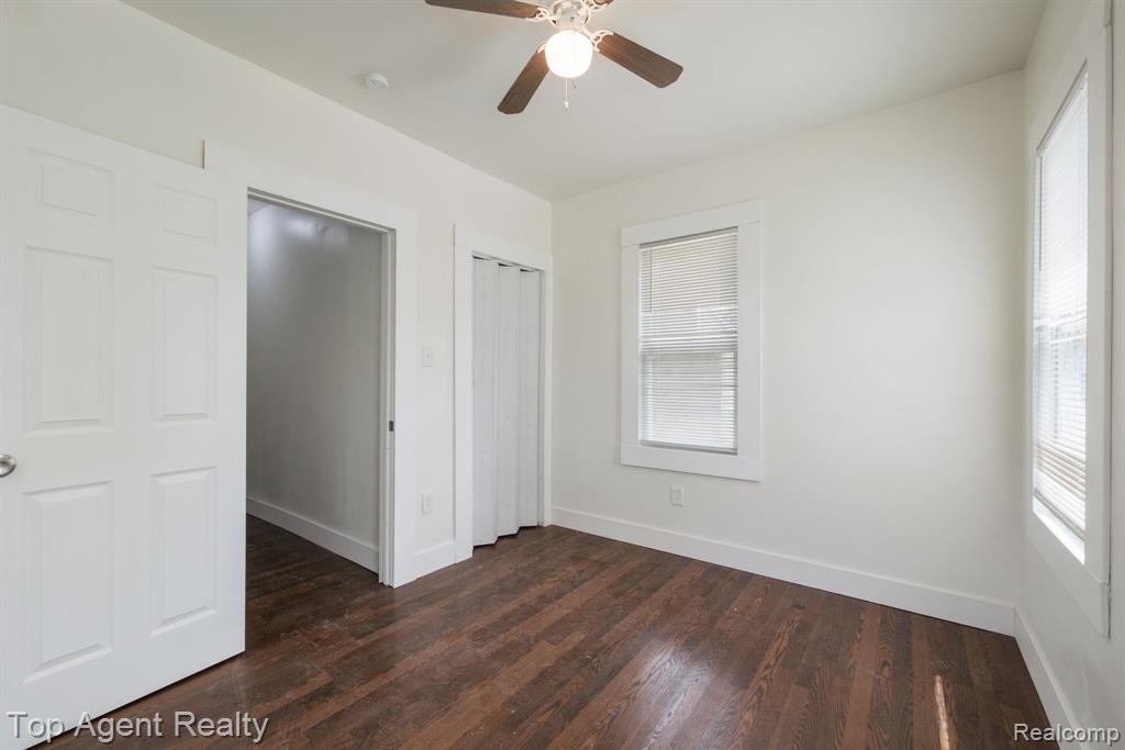615 W Hollywood, Highland Park, MI 48203 — Photo 15