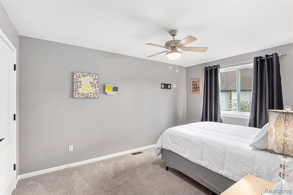 8423 MISTY, Grand Blanc, MI 48439 — Photo 17