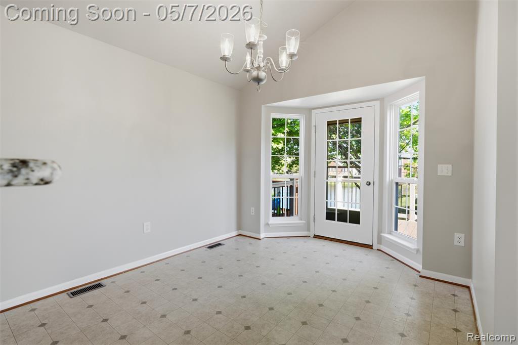 49118 Hawksburry Road, Canton, MI 48188 — Photo 9