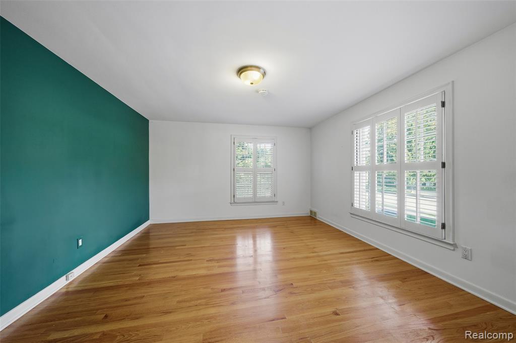 1019 N Cranbrook Road, Bloomfield, MI 48301 — Photo 25
