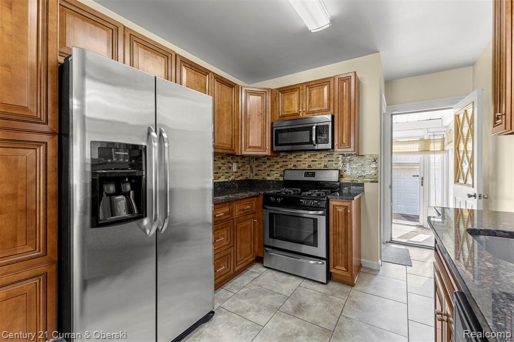 4564 Chovin Street, Dearborn, MI 48126 — Photo 10
