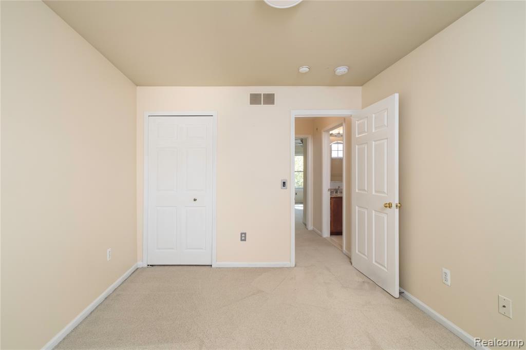 550 Concord Drive, 75, Canton, MI 48188 — Photo 21