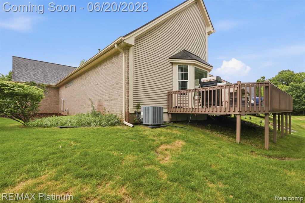 814 Whisperwood Drive, Fenton, MI 48430 — Photo 28