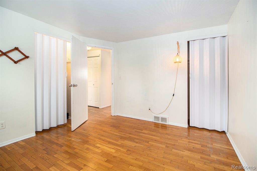 2869 Verle Avenue, Ann Arbor, MI 48108 — Photo 13