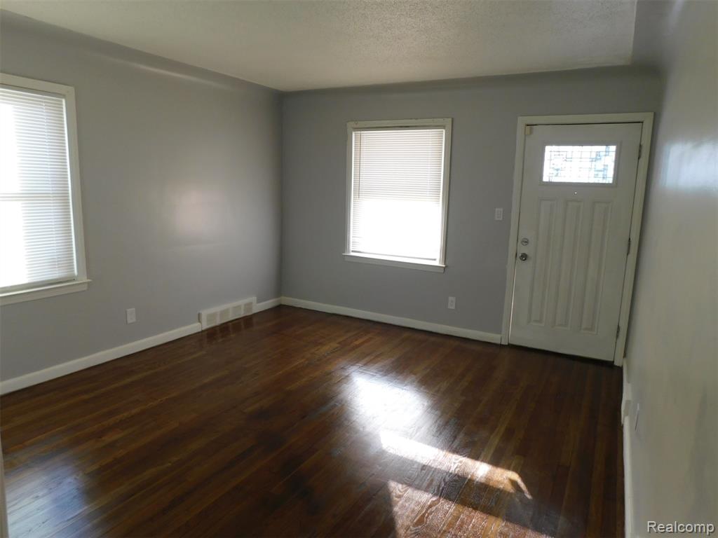 7421 QUINN Street, Detroit, MI 48234 — Photo 3