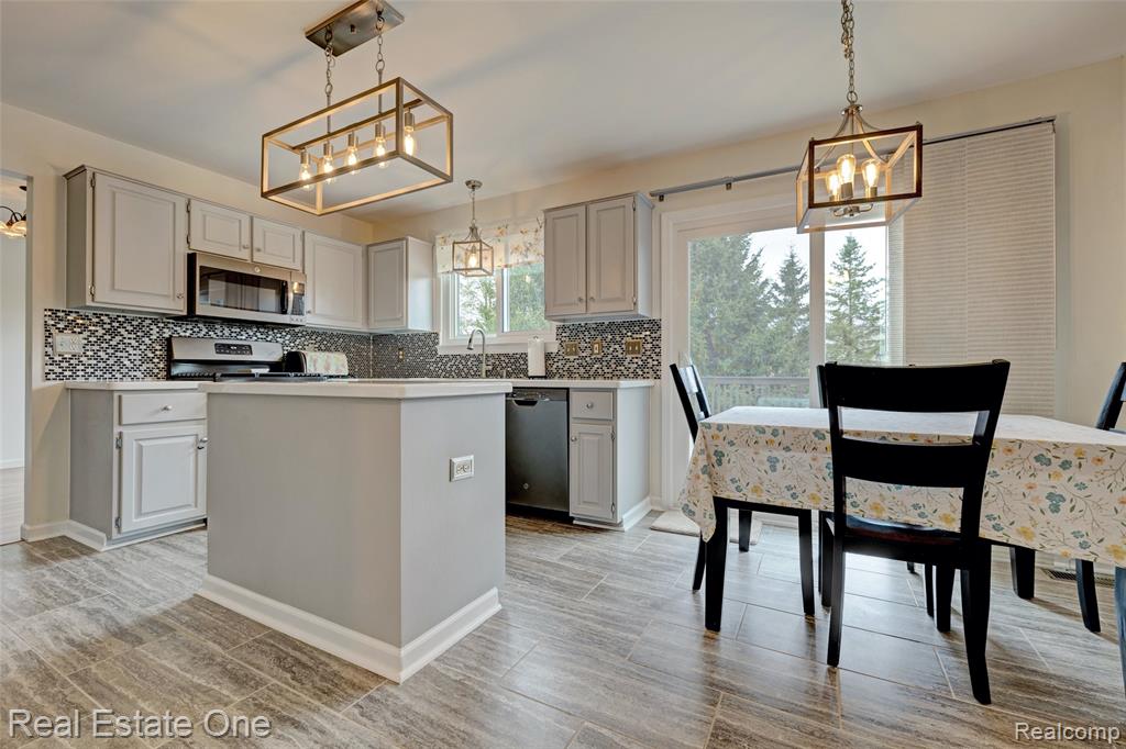2324 Malena Lane, Oxford, MI 48371 — Photo 10
