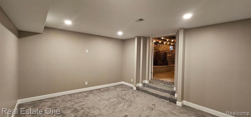 433 S MAIN Street, Milford, MI 48381 — Photo 25