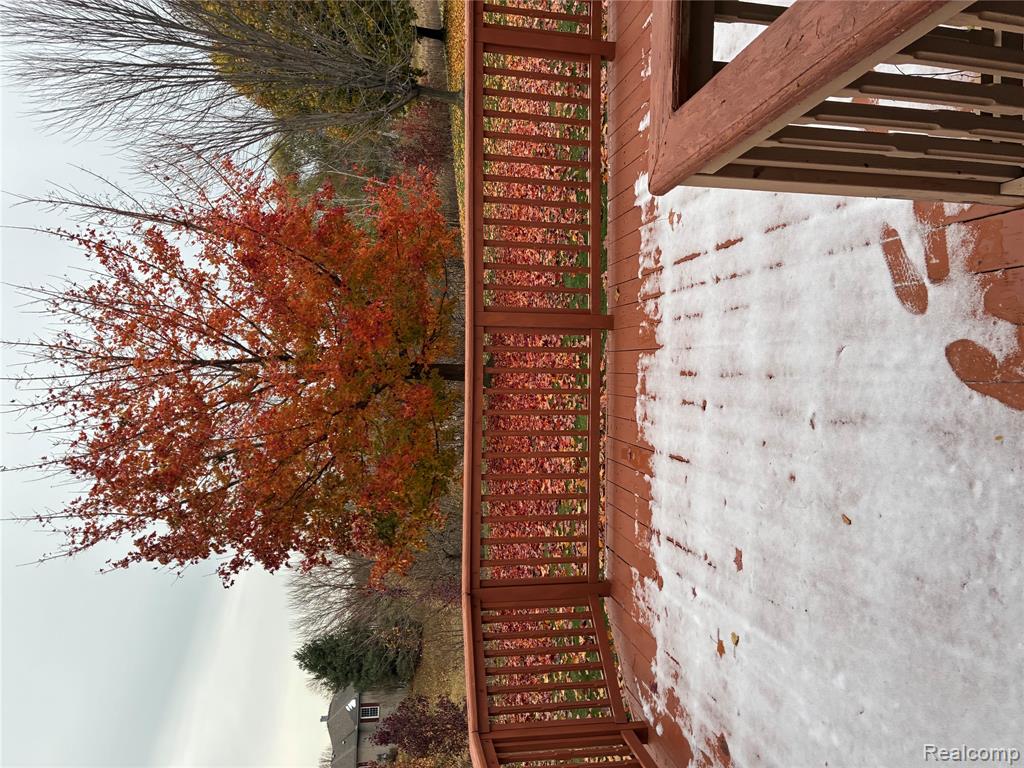 48421 Milonas Drive, Shelby Twp, MI 48315 — Photo 37