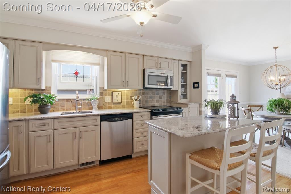709 N Mildred Street, Dearborn, MI 48128 — Photo 11