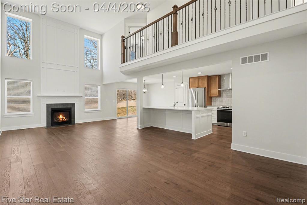 7842 Trailside Court, West Bloomfield, MI 48323 — Photo 4