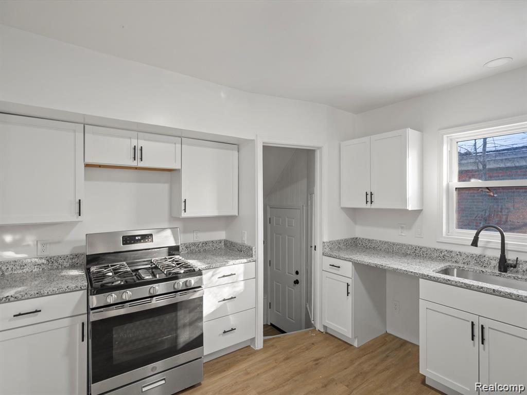 17207 Birwood Street, Detroit, MI 48221 — Photo 13