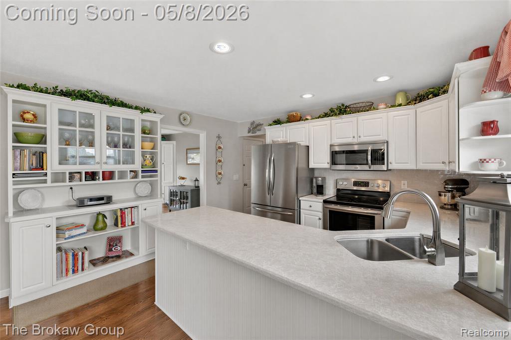 712 Layman Creek Circle, Grand Blanc, MI 48439 — Photo 21