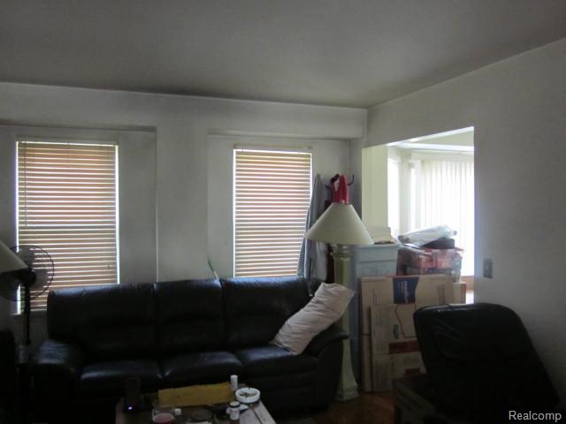 7471 N Kingston Court, Westland, MI — Photo 24