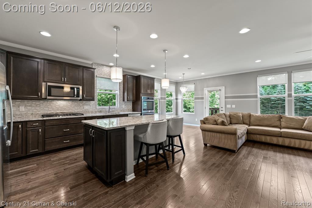 49559 Mapleton Road, Canton, MI 48188 — Photo 11