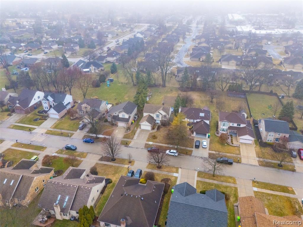 48607 Presidential Drive, Macomb, MI 48044 — Photo 41