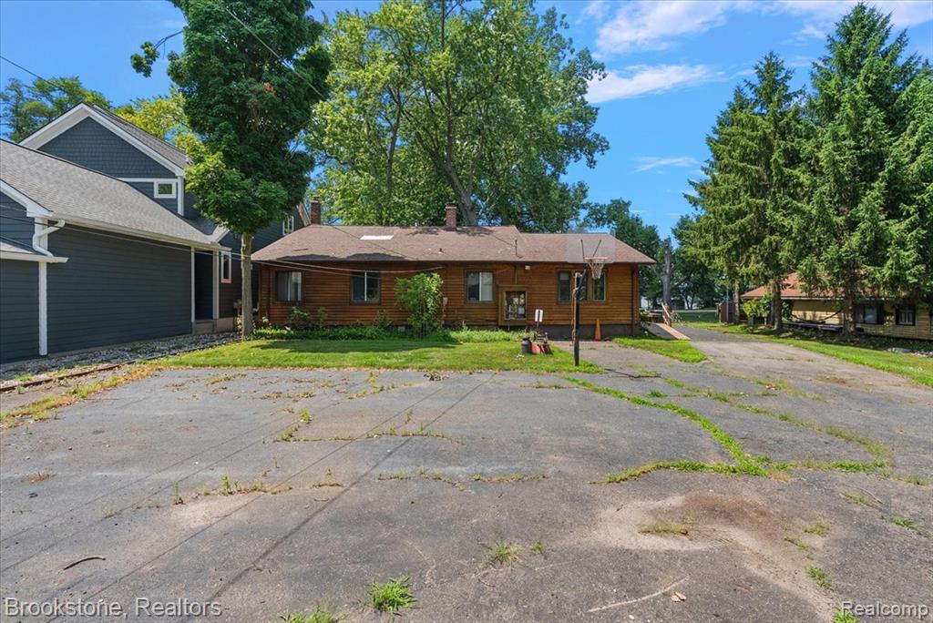 1167 E Lake Drive, Novi, MI 48377 — Photo 7