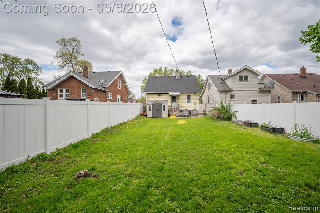 7276 Engleman, Center Line, MI 48015 — Photo 15
