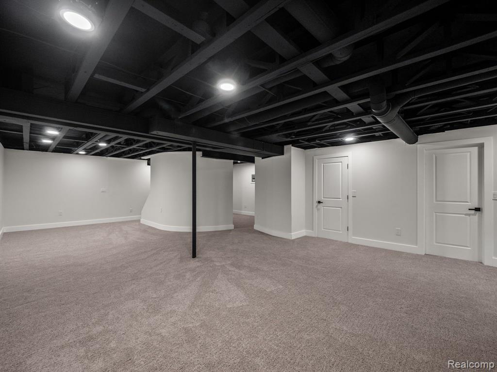 6943 Pebble Park Circle, West Bloomfield, MI — Photo 27