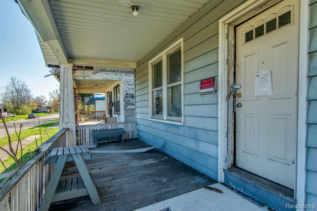 975 FERNHILL Street, Highland Park, MI 48203 — Photo 4