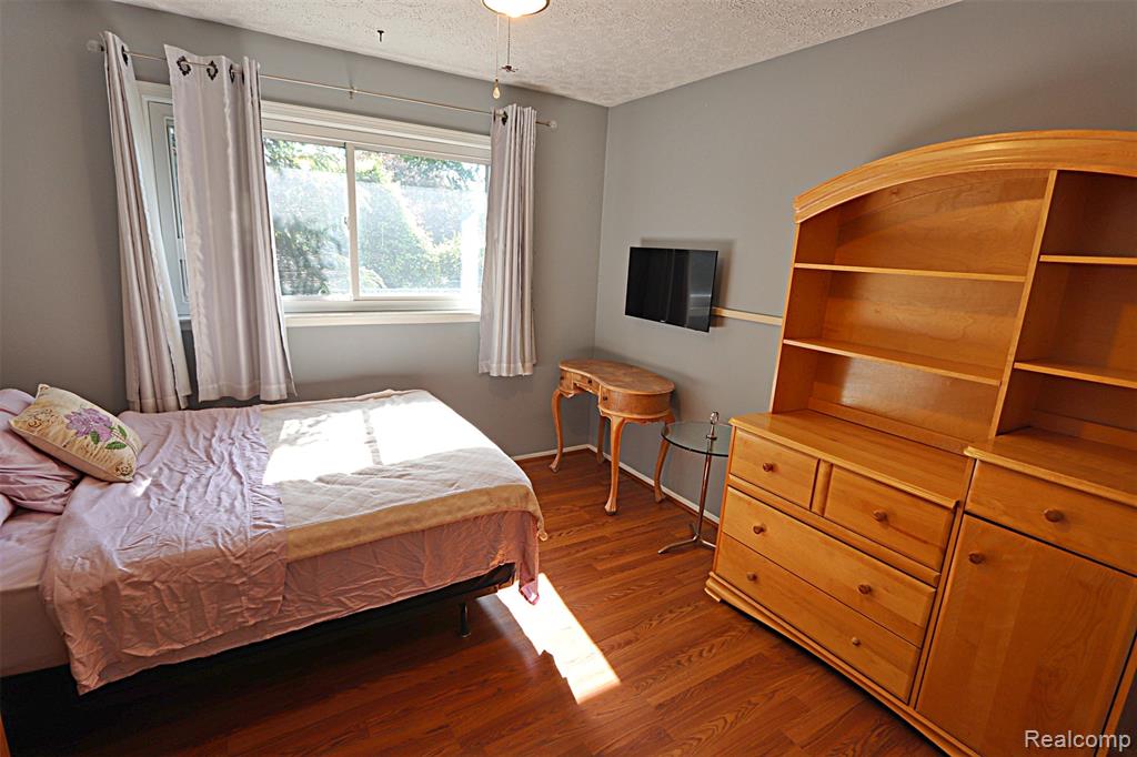 6198 Raintree Drive, Canton, MI 48187 — Photo 28