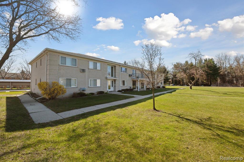 4113 TELEGRAPH Road, D-126, Bloomfield Hills, MI 48302 — Photo 24