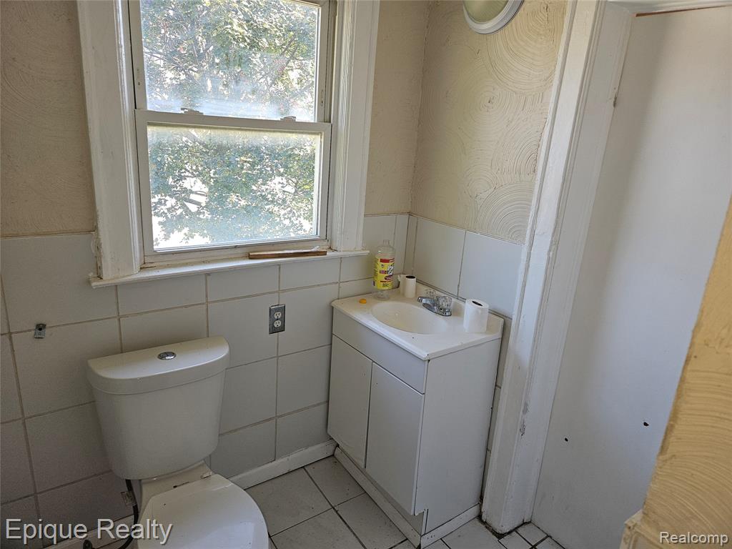 11299 Rosemary Street, Detroit, MI 48213 — Photo 11
