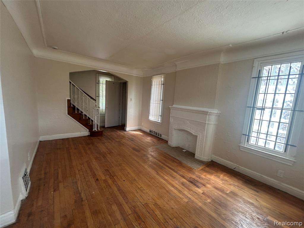 13067 Wade Street - Photo 2