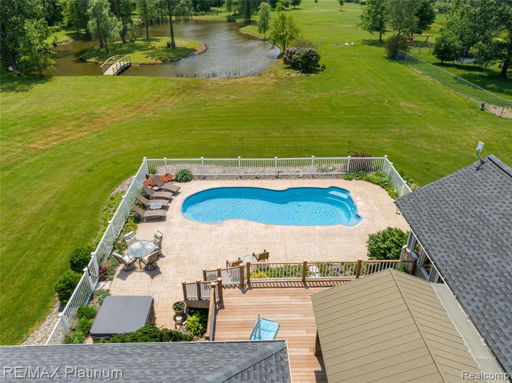 8922 McClements Road, Brighton, MI 48114 — Photo 14