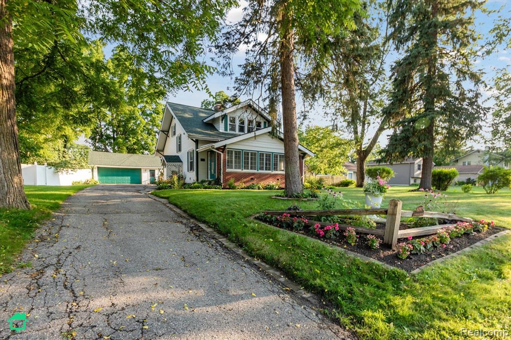 6097 Andersonville Road, Waterford, MI 48329 — Photo 2