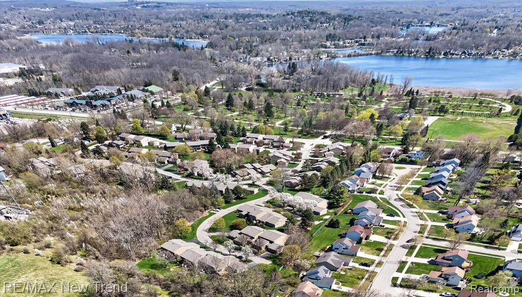4369 Kimberly Lane, Waterford, MI 48329 — Photo 44