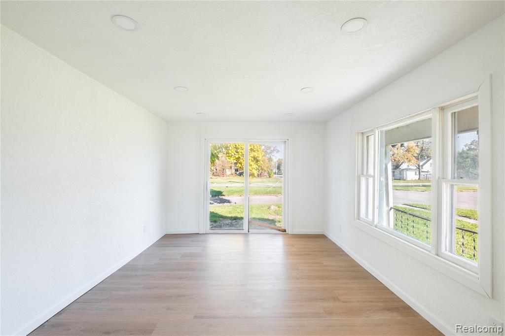 714 Lippincott Boulevard, Flint, MI 48503 — photo 3