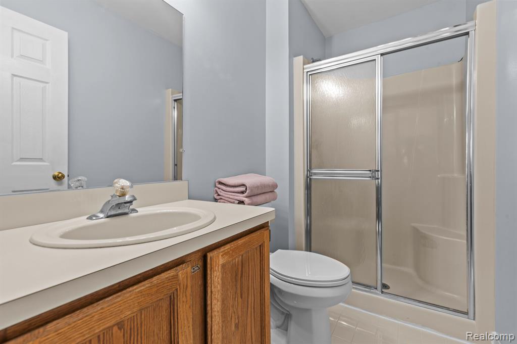 42210 Saratoga Circle, 119, Canton, MI 48187 — Photo 17