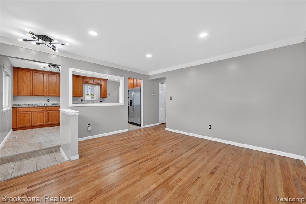 24915 Tallman Avenue, Warren, MI 48089 — Photo 7