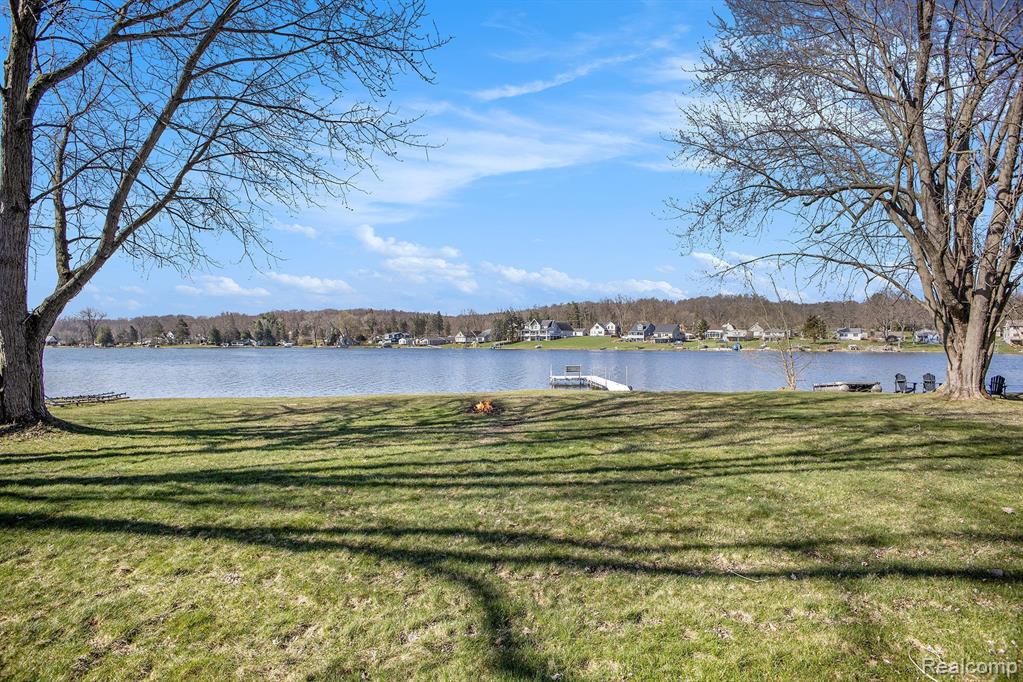 5887 MABLEY HILL Road, Fenton, MI 48430 — Photo 27