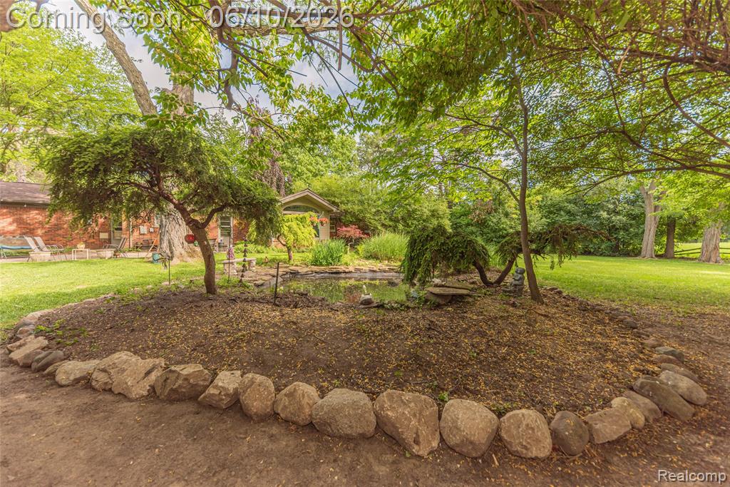 3887 Stonecrest Road, West Bloomfield, MI — Photo 18