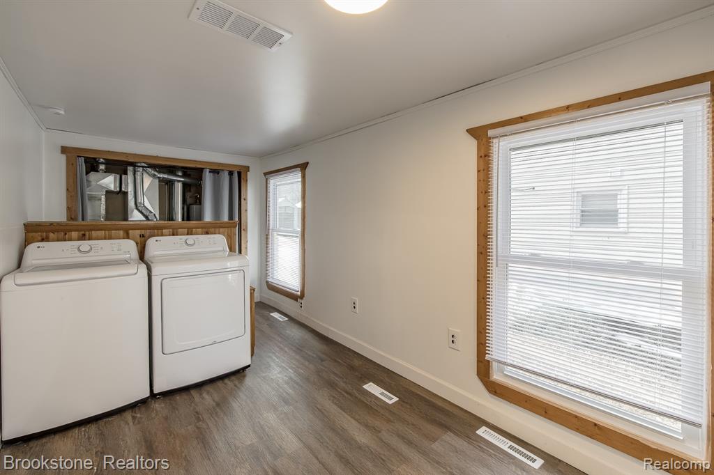 31 Heights Road, Lake Orion, MI 48362 — Photo 22