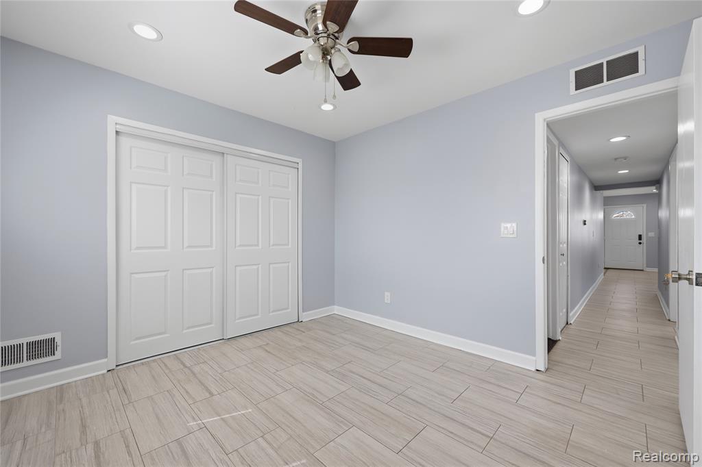 30746 Brush Street, Madison Heights, MI 48071 — Photo 17