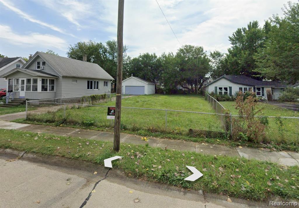 6736 Orchard Avenue, Warren, MI 48091