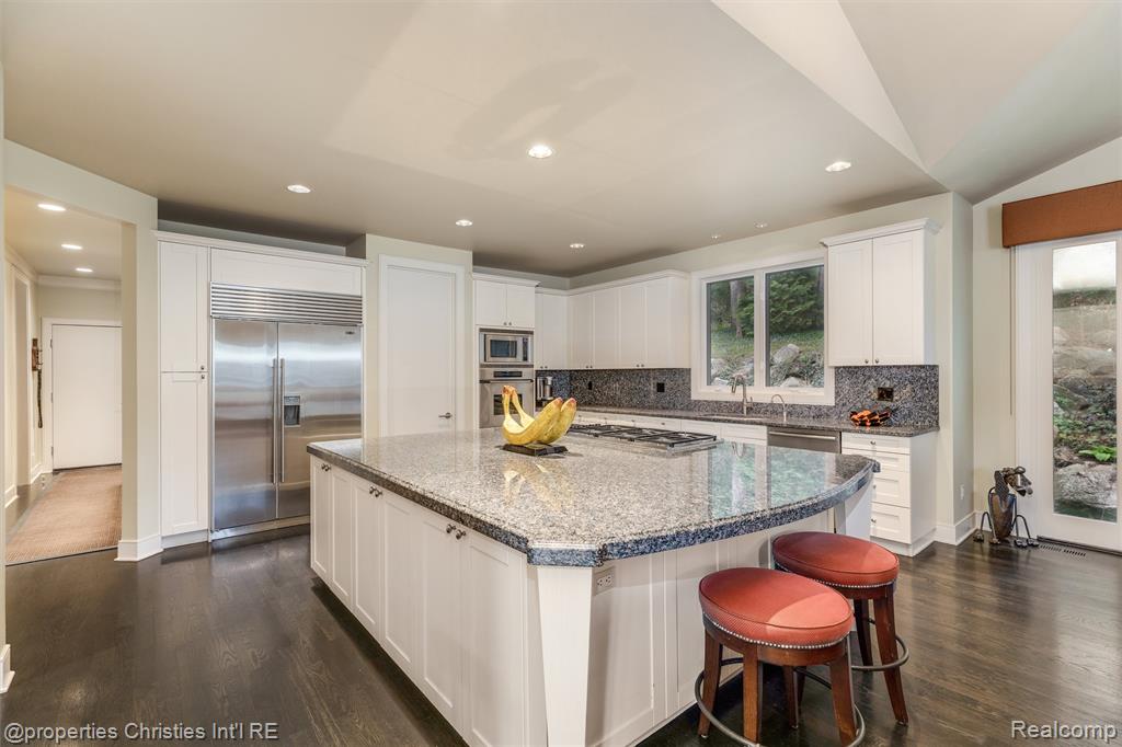 4712 Buckby Cross, Bloomfield Hills, MI 48302 — Photo 15