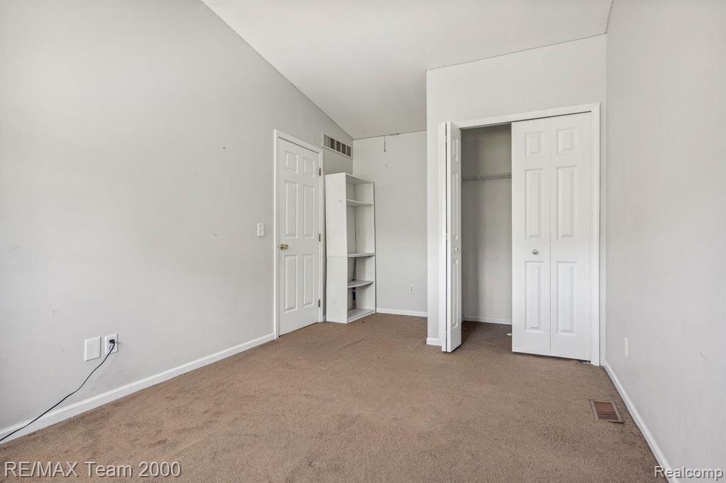 1148 WILDWOOD Lane, Canton, MI 48188 — Photo 17