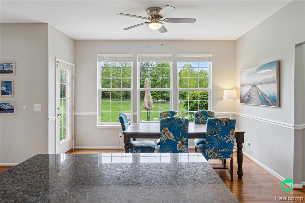 49110 MANHATTAN Circle, Canton, MI 48188 — Photo 11