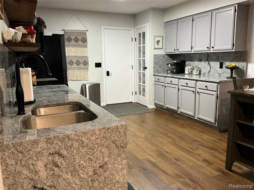 616 Perry Creek Drive, 11, Grand Blanc, MI 48439 — Photo 8